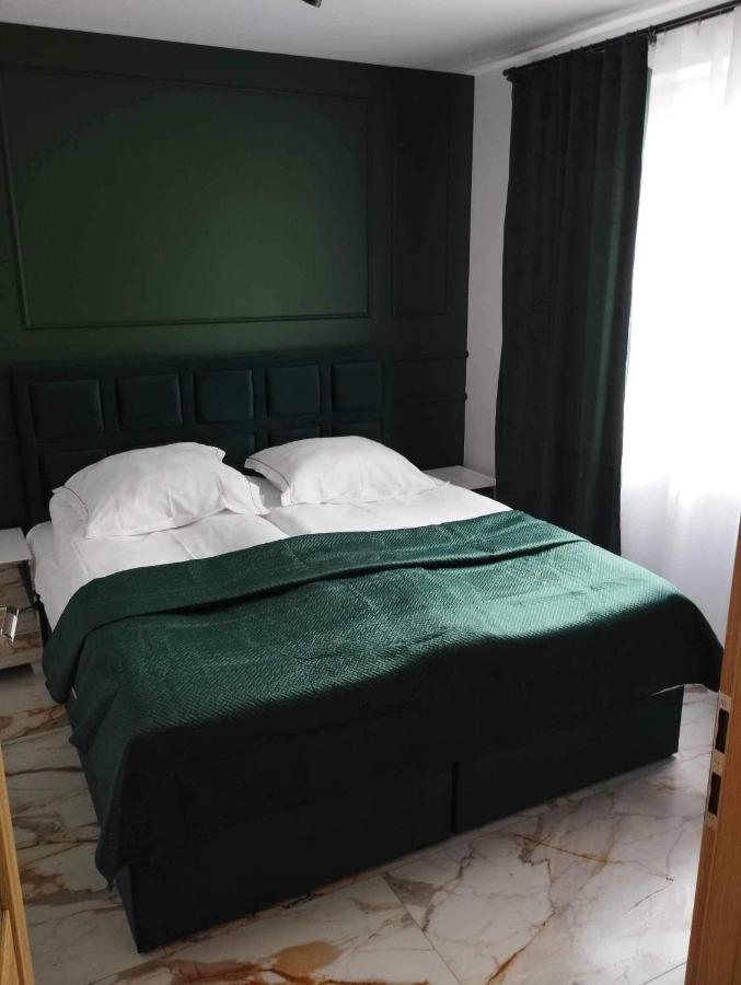 Apartament Zielony 12/2 สตาโรการ์ด กดังสกี ภายนอก รูปภาพ